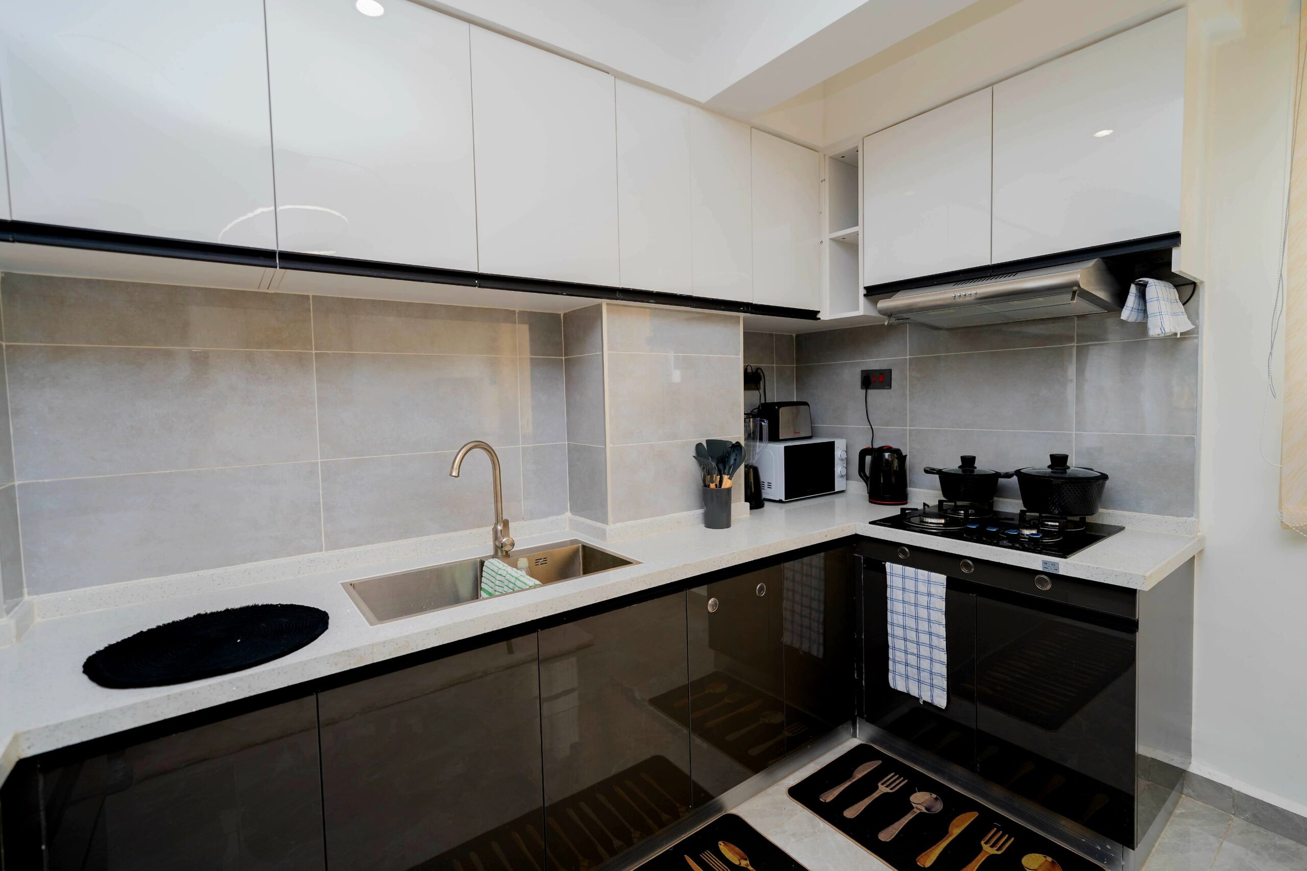 Furnished_Apartment_Lavington_kitchen